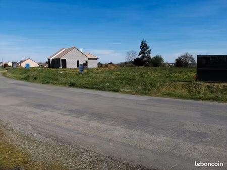 terrain 2211 m2 fresnay sur sarthe