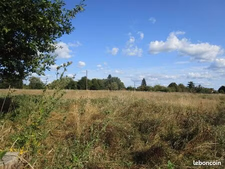 terrain 1 360 m² saint laurent des hommes