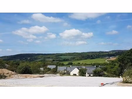 terrain à bâtir de 691 m2 à plomodiern