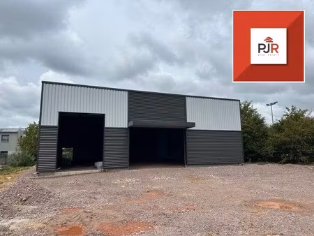 location local commercial