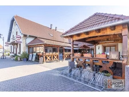 restaurant 265 m² + appartement 151m²