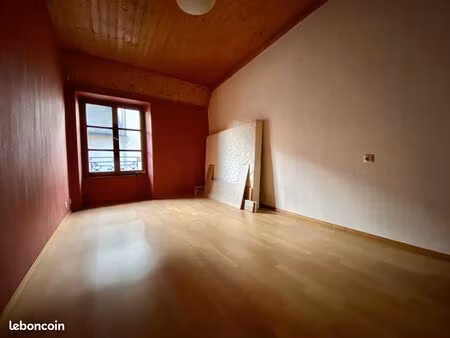 maison 10 pièces 209 m²