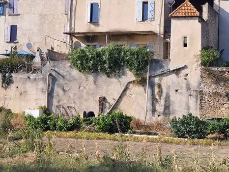 maison de village 10 piéces