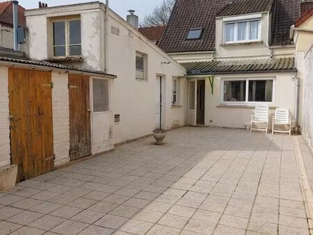 maison 6 pièces 95 m²