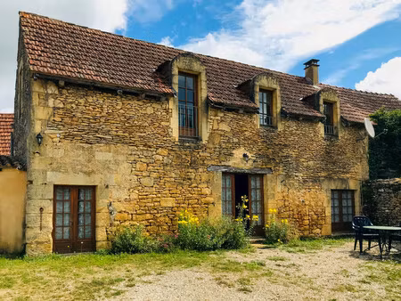 maison à vendre à les eyzies (24620) - dordogne