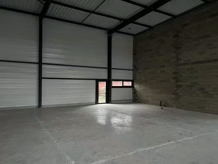 location local d'activités hegenheim 281 m²
