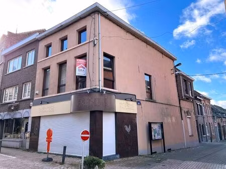 idéalement situé au centre-ville !