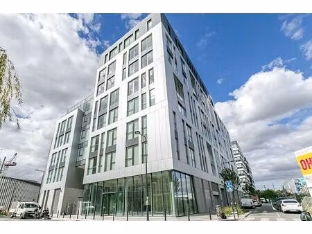 location commerce la plaine st denis 170 m²