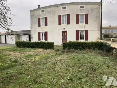 maison 4 pièces 108 m²