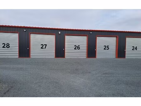 location stationnement  m² t- à pont-l'abbé-d'arnoult  169 €