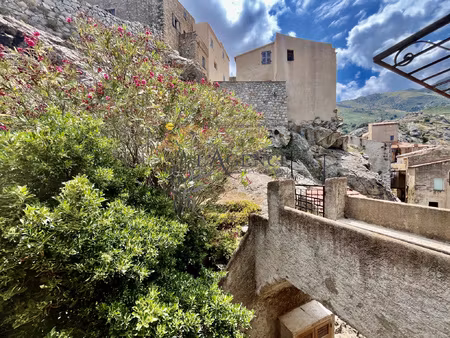 maison de village au charme historique à speloncato.