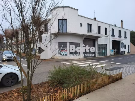 montbrison- local commercial de minimum 80m²