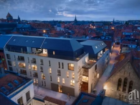 superbe penthouse sur 2 etages avec 4 chambres et terrasses