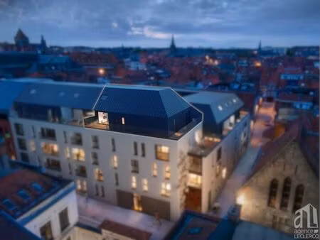 superbe penthouse sur 2 etages avec 4 chambres et terrasses