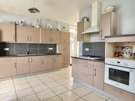 vente maison à la chapelle-d'aligné (72300) : à vendre / 115m² la chapelle-d'aligné