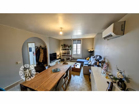 laroque-des-albères - bel appartement 4 pièces avec parking.