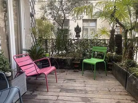 appartement 3 chambres meublé avec terrasse et cheminée