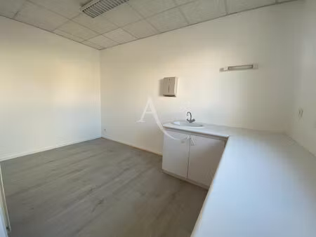 location commerce 35 m² à montargis (45200)