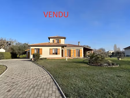 vente maison 4 pièces 111 m² à saint-pierre-sur-dropt (47120)  211 000 €