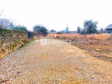 en vente terrain constructible 10 ares – 160 000 € |fillières