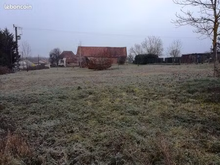 terrain 2000métre carré