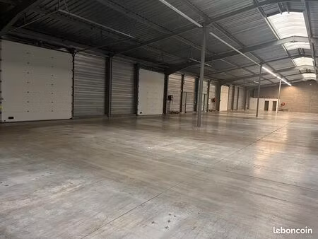 local 1320 m² notre dame d oe