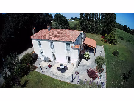 maison à vendre à saint-cyr-des-gâts (85410) - vendée