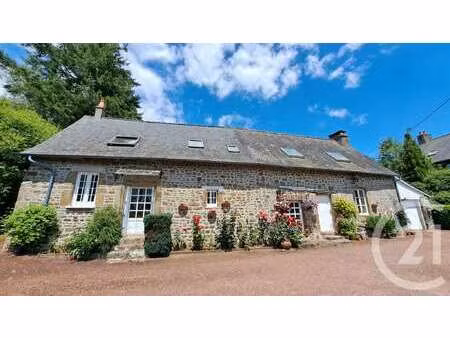 vente maison à montreuil-poulay (53640) : à vendre / 141m² montreuil-poulay