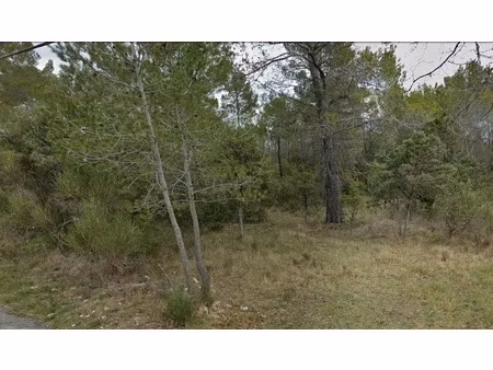 vente terrain 11375 m² à tourrettes (83440)  40 000 €