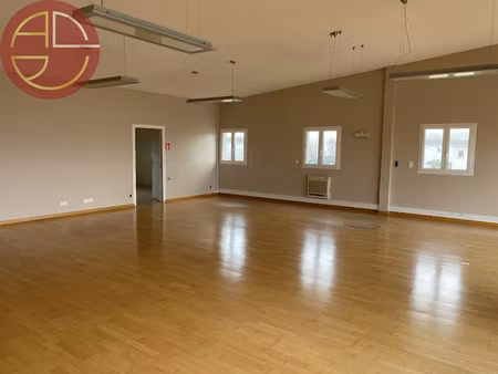 location locaux professionnels 1350 m² à tournefeuille (31170)  12 375 €