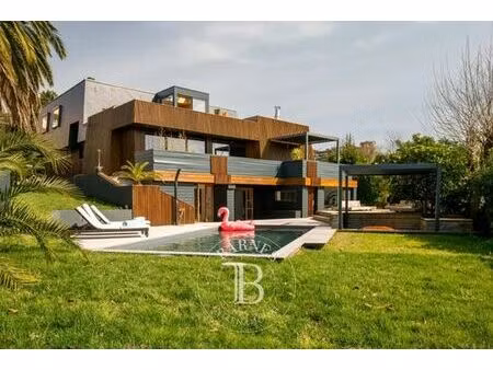 maison de luxe de 400 m2 en location biarritz  nouvelle-aquitaine