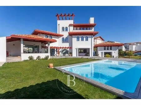 maison de prestige de 300 m2 en location ciboure  nouvelle-aquitaine