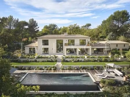 villa de luxe de 7 pièces en location tourrettes  provence-alpes-côte d'azur