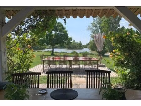 villa de 9 pièces de luxe en location mas-thibert  provence-alpes-côte d'azur