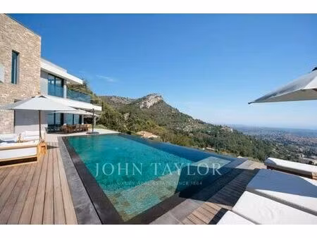 villa de 8 pièces de luxe en location vence  france