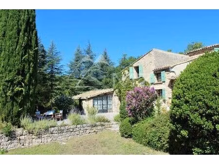 maison de luxe de 240 m2 en location murs  provence-alpes-côte d'azur