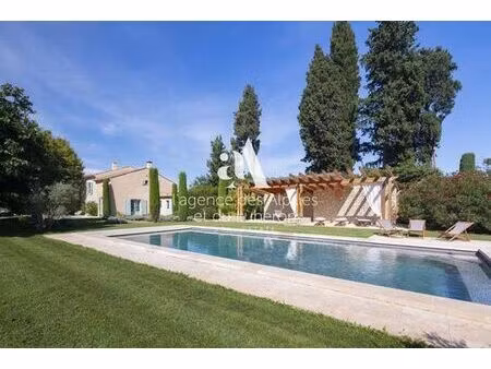 prestigieuse maison de campagne de 300 m2 en location plan-d'orgon  france