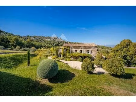 maison de luxe de 8 pièces en location à lacoste  provence-alpes-côte d'azur