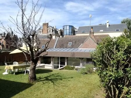 maison de luxe de 4 pièces en location à houlgate  france