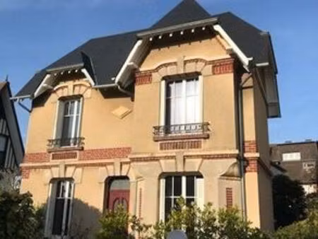 maison de prestige de 90 m2 en location houlgate  france