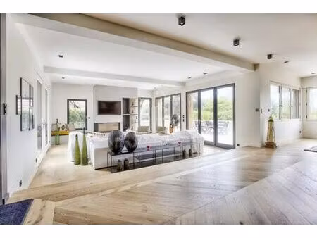 villa de luxe de 5 pièces en location deauville  france