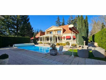 vente maison 7 pièces 300m2 lescar 64230 - 895000 € - surface privée