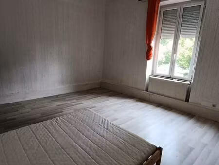 location appartement 1 pièce 40 m² à courcelles-chaussy (57530)