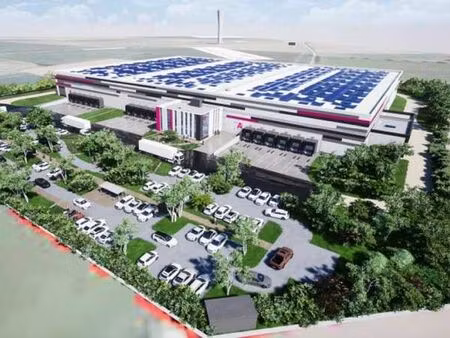 location entrepôt / local d'activités chavagnes en paillers 52 593 m²