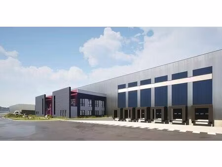 location entrepôt / local d'activités montreuil bellay 65 178 m²