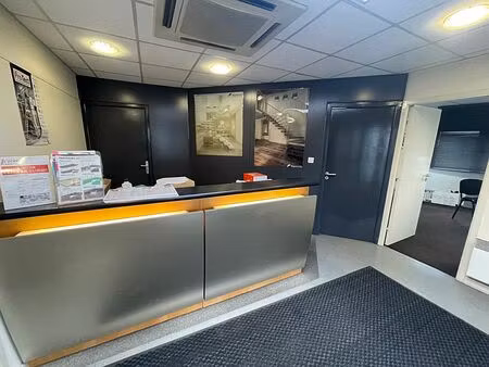 location local d'activités gouesnou 280 m²