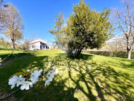 villa t6- parcelle 2254m2- belle vue dégagée