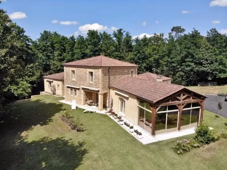 vente maison 10 pièces 250 m² à marcillac-saint-quentin (24200)  790 000 €