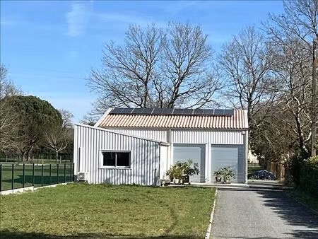 vente immeuble ménesplet (24700)