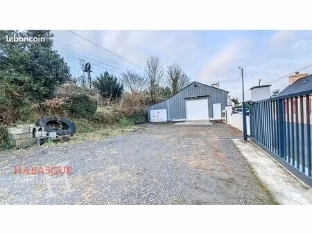 local commercial 150 m² la roche maurice